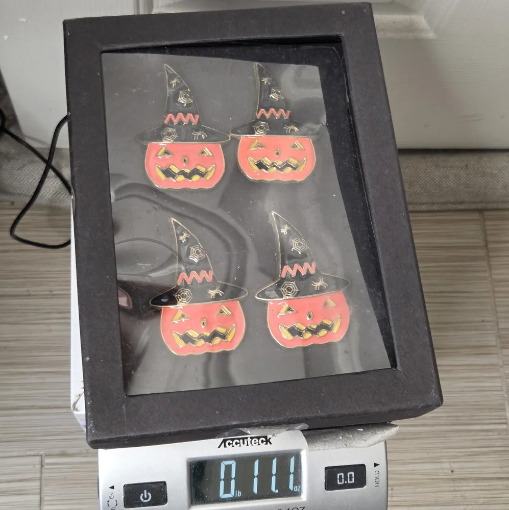 Tahari Pumpkin‎ Witch Hat Halloween Orange And Black Napkin Rings Set